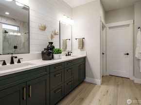 5631 Thornhill Avenue SW, Port Orchard WA 98367