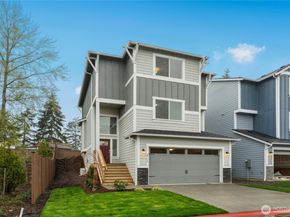 27113 30th Place S 23, Kent WA 98032