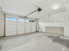 27113 30th Place S 23, Kent WA 98032