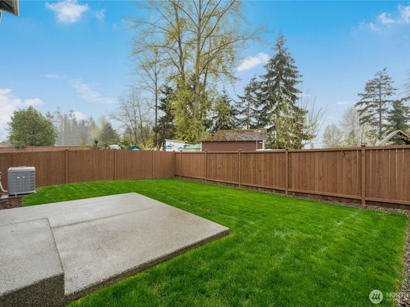 27113 30th Place S 23, Kent WA 98032