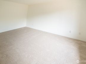 529 SW 324th, Federal Way WA 98023