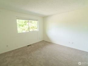 529 SW 324th, Federal Way WA 98023