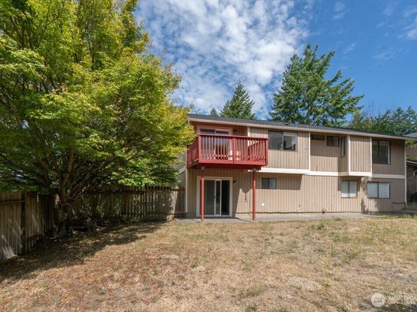 529 SW 324th, Federal Way WA 98023