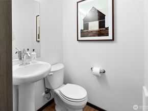 1359 Nolta Loop NE, Bainbridge Island WA 98110