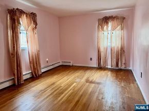 661 Clinton Place, Ridgefield NJ 07657