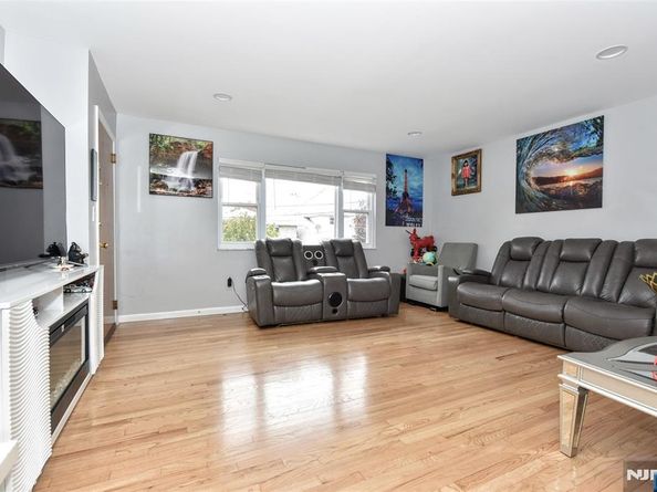 220-222 8th Street, Fairview NJ 07022