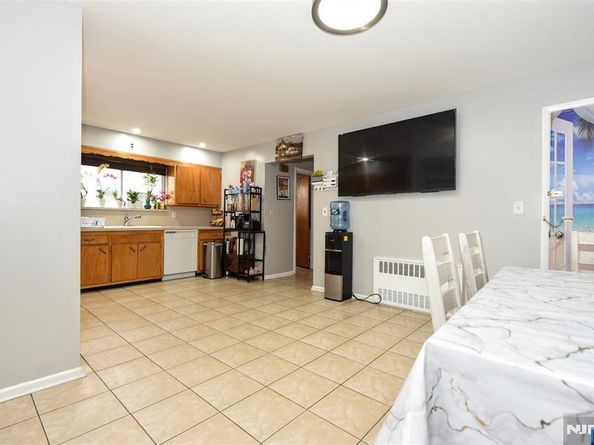 220-222 8th Street, Fairview NJ 07022