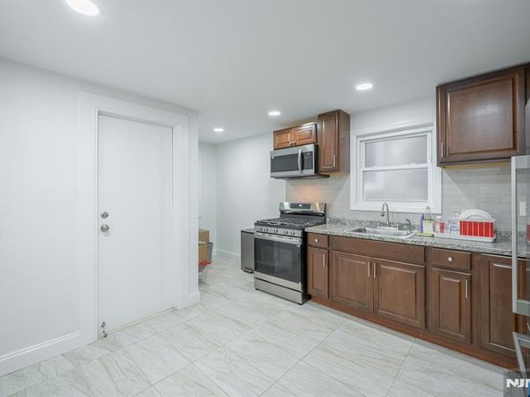 162 Glenwood Avenue, Jersey City NJ 07306