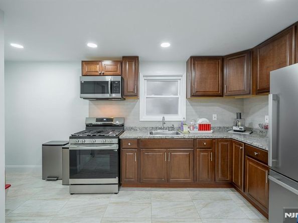 162 Glenwood Avenue, Jersey City NJ 07306