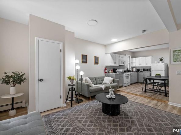 64 Yale Avenue, Jersey City NJ 07304