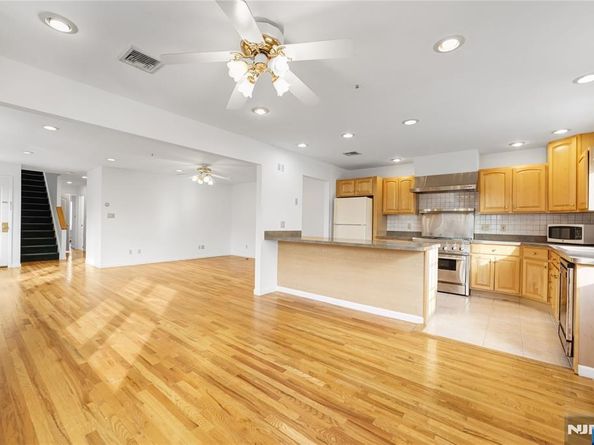 234 Cliff Street, Cliffside Park NJ 07010