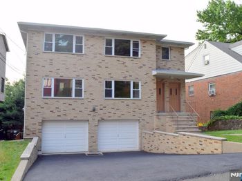 533 ROFF Avenue