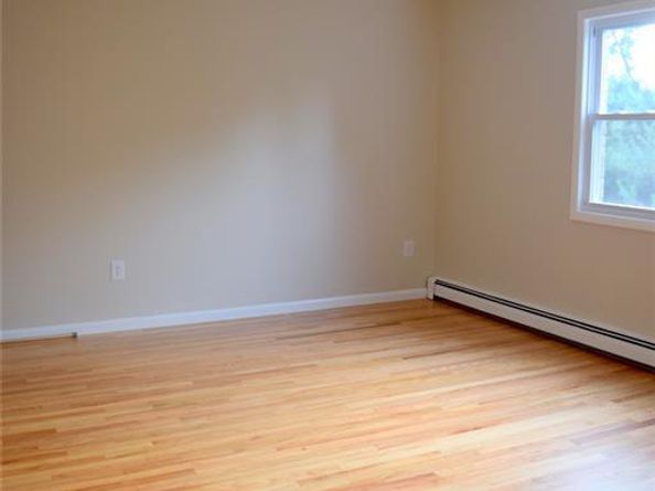 533 ROFF Avenue, Palisades Park NJ 07650