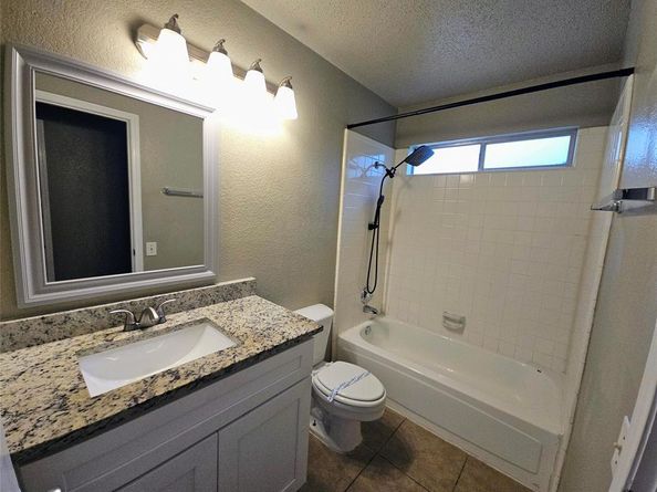 3813  Waxwing Circle S, Fort Worth Texas 76137