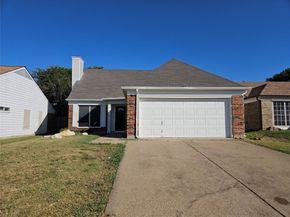 3813  Waxwing Circle S, Fort Worth Texas 76137