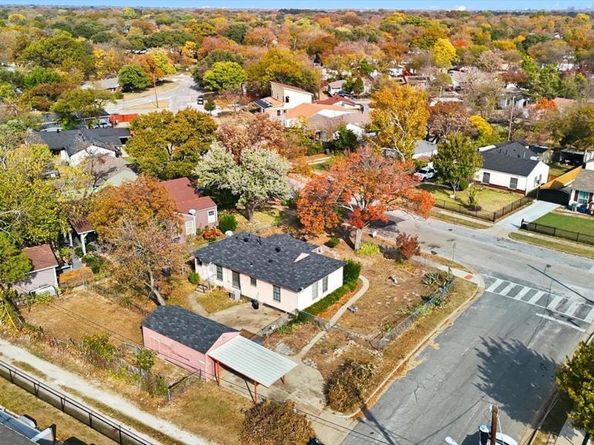 1204  Hoke Smith Drive , Dallas Texas 75224