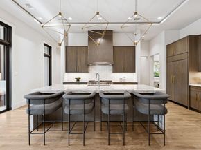 4447  Taos Road , Dallas Texas 75209