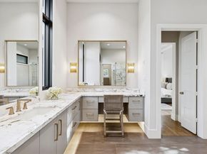 4447  Taos Road , Dallas Texas 75209