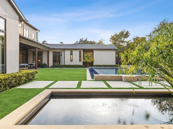 4447  Taos Road , Dallas Texas 75209