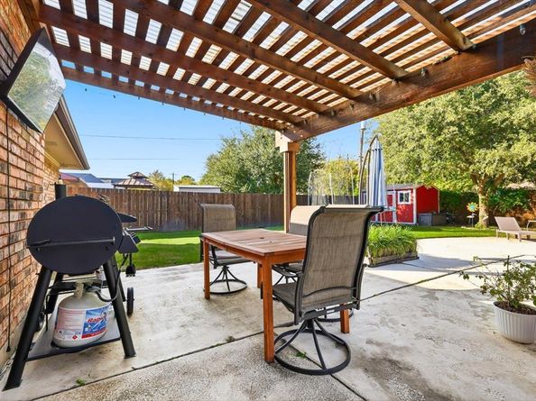 2705  Chebi Lane , Denton Texas 76209