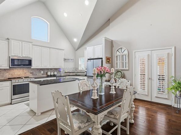 2554  Adam Lane , Lewisville Texas 75056