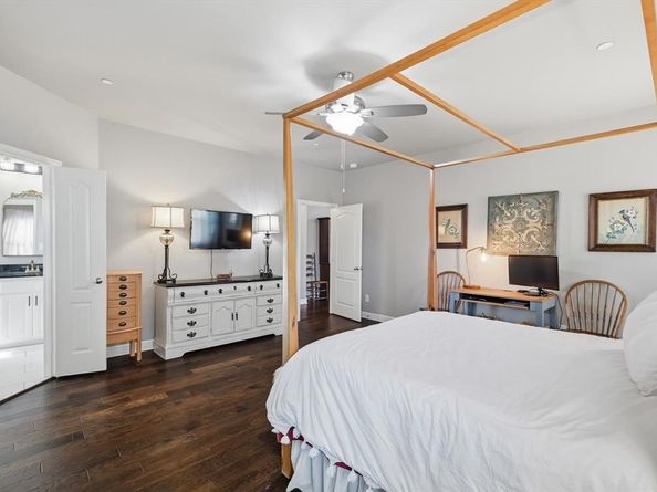 2554  Adam Lane , Lewisville Texas 75056