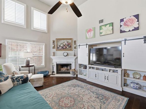 2554  Adam Lane , Lewisville Texas 75056