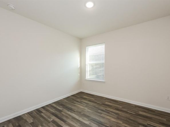 3111  Mcdermott Avenue , Dallas Texas 75215