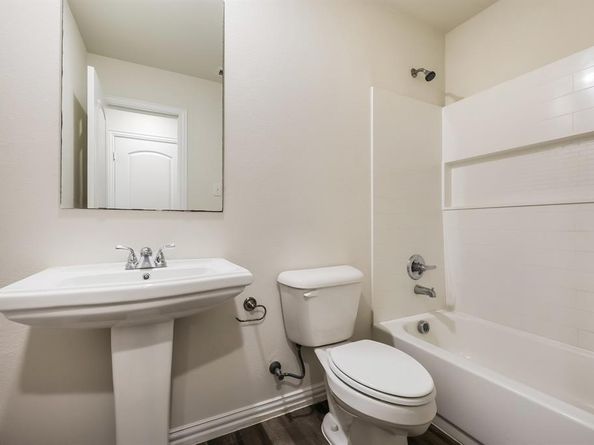 3111  Mcdermott Avenue , Dallas Texas 75215