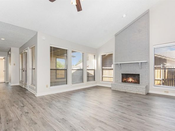 2212  Heritage Circle , Carrollton Texas 75006