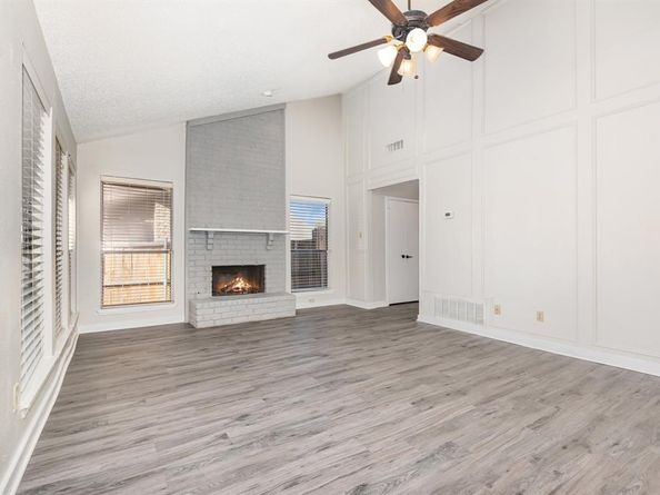 2212  Heritage Circle , Carrollton Texas 75006