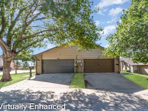 2212  Heritage Circle , Carrollton Texas 75006