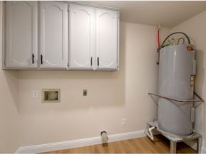 1413  Hill Street , Grapevine Texas 76051