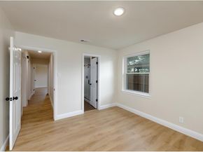 1413  Hill Street , Grapevine Texas 76051