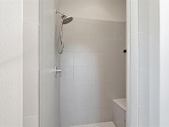 2325  Stutz Drive  37, Dallas Texas 75235