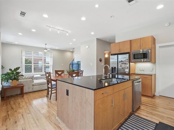 2325  Stutz Drive  37, Dallas Texas 75235