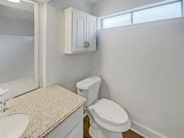 1426  Whiteoak Drive , Garland Texas 75040