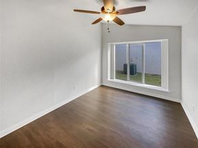 1426  Whiteoak Drive , Garland Texas 75040