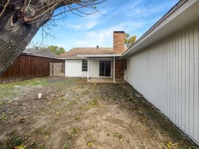 1426  Whiteoak Drive , Garland Texas 75040