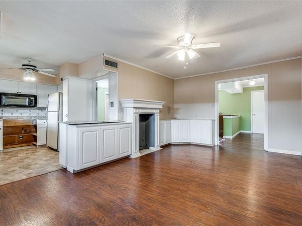 6035  Sandhurst Lane  B, Dallas Texas 75206