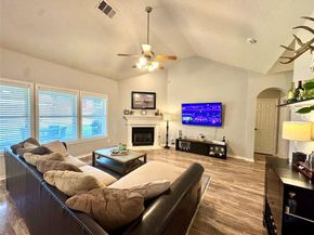 2721  Arabian Avenue , Denton Texas 76210