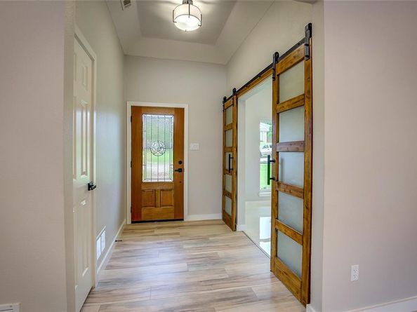 2805  Colleen Drive , Garland Texas 75043