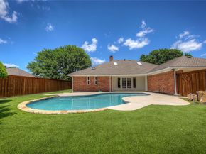 2805  Colleen Drive , Garland Texas 75043