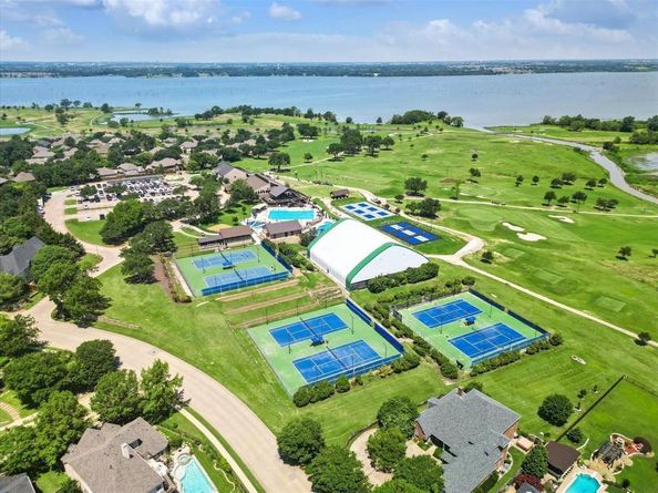 1205  Shores Boulevard , Rockwall Texas 75087