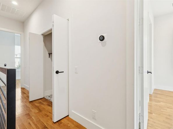 4119  Munger Avenue , Dallas Texas 75204