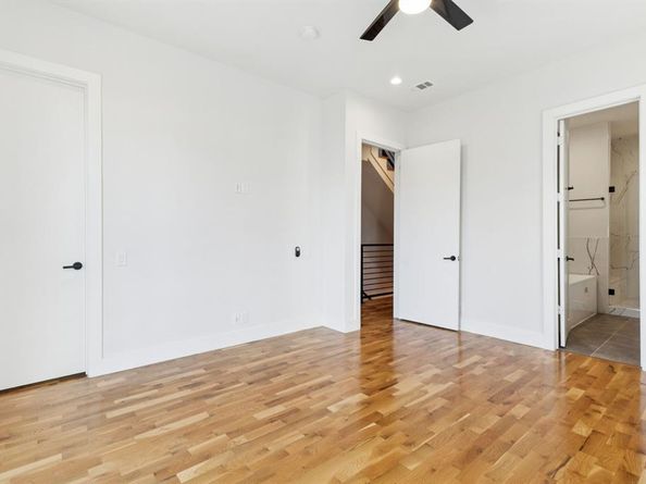 4119  Munger Avenue , Dallas Texas 75204