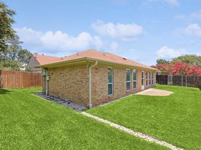 2201  Jamestown Court , Carrollton Texas 75006