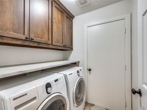 109  Midcrest Drive , Irving Texas 75063