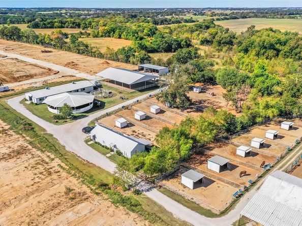 8771  Fm 2931  , Pilot Point Texas 76258