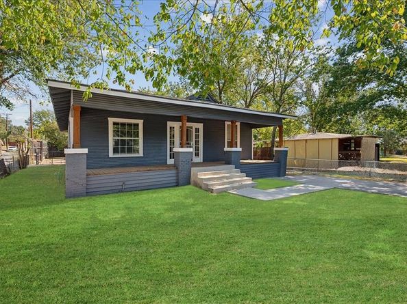 3001  Louise Street , Fort Worth Texas 76112